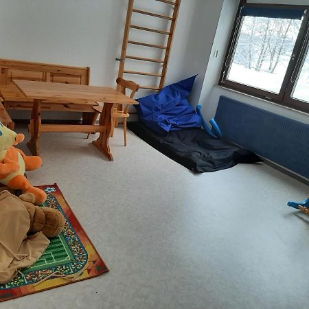 שלוכזי Apartment Anja מראה חיצוני תמונה