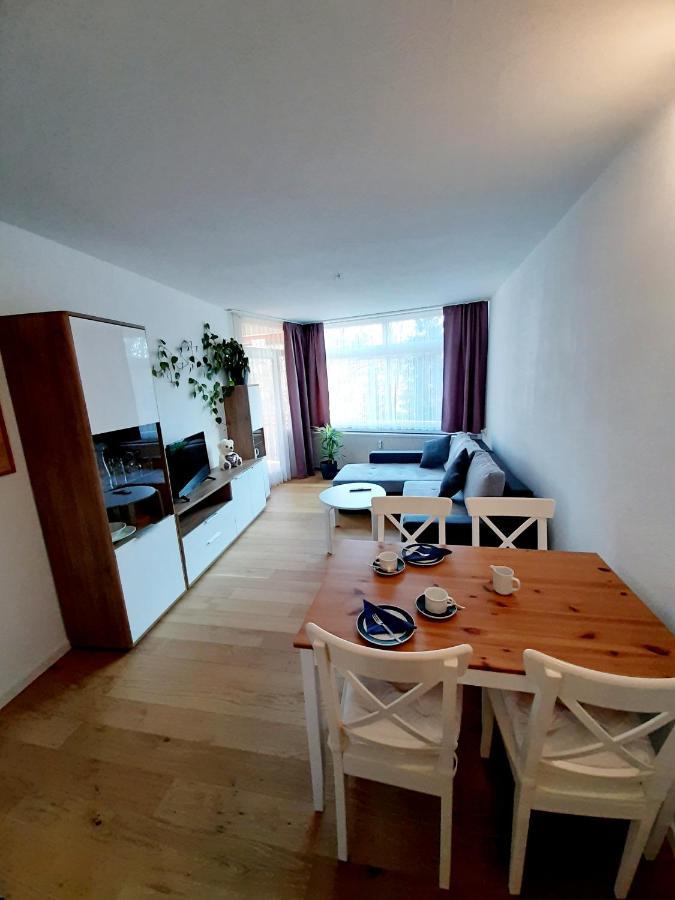 שלוכזי Apartment Anja מראה חיצוני תמונה